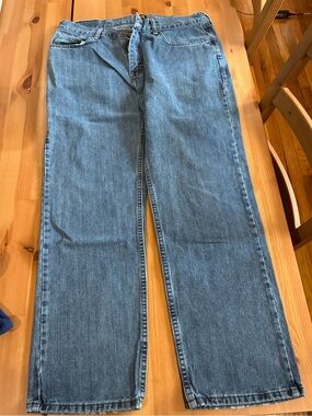 Lee Men’s Straight Jeans in Light Blue Denim